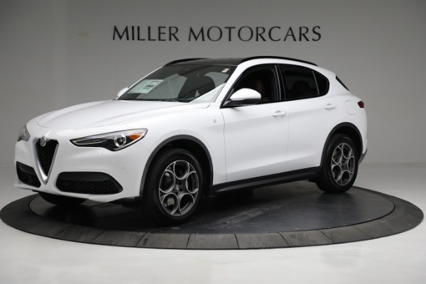 New 2022 Alfa Romeo Stelvio Ti for sale Sold at Bentley Greenwich in Greenwich CT 06830 2