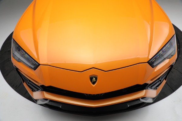 Used 2021 Lamborghini Urus Pearl Capsule Edition for sale Sold at Bentley Greenwich in Greenwich CT 06830 14