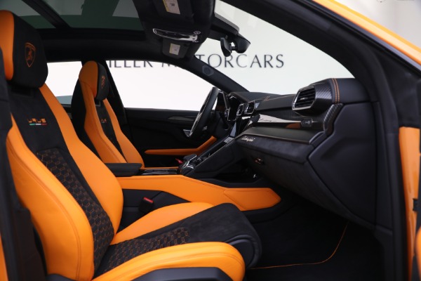 Used 2021 Lamborghini Urus Pearl Capsule Edition for sale Sold at Bentley Greenwich in Greenwich CT 06830 28