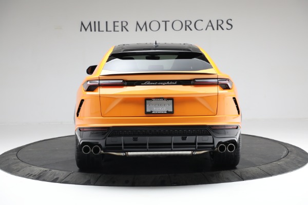 Used 2021 Lamborghini Urus Pearl Capsule Edition for sale Sold at Bentley Greenwich in Greenwich CT 06830 7