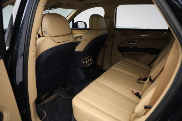 Used 2021 Bentley Bentayga V8 for sale Sold at Bentley Greenwich in Greenwich CT 06830 19