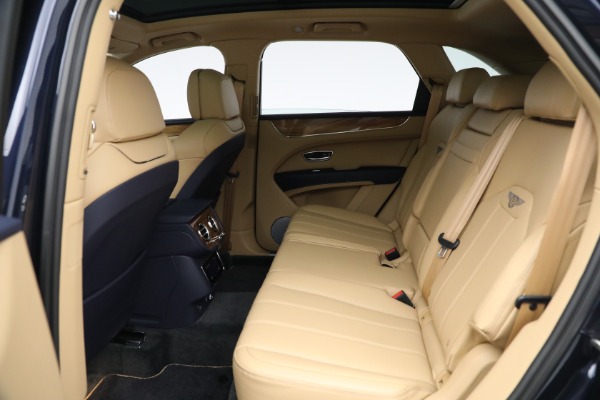 Used 2021 Bentley Bentayga V8 for sale Sold at Bentley Greenwich in Greenwich CT 06830 20
