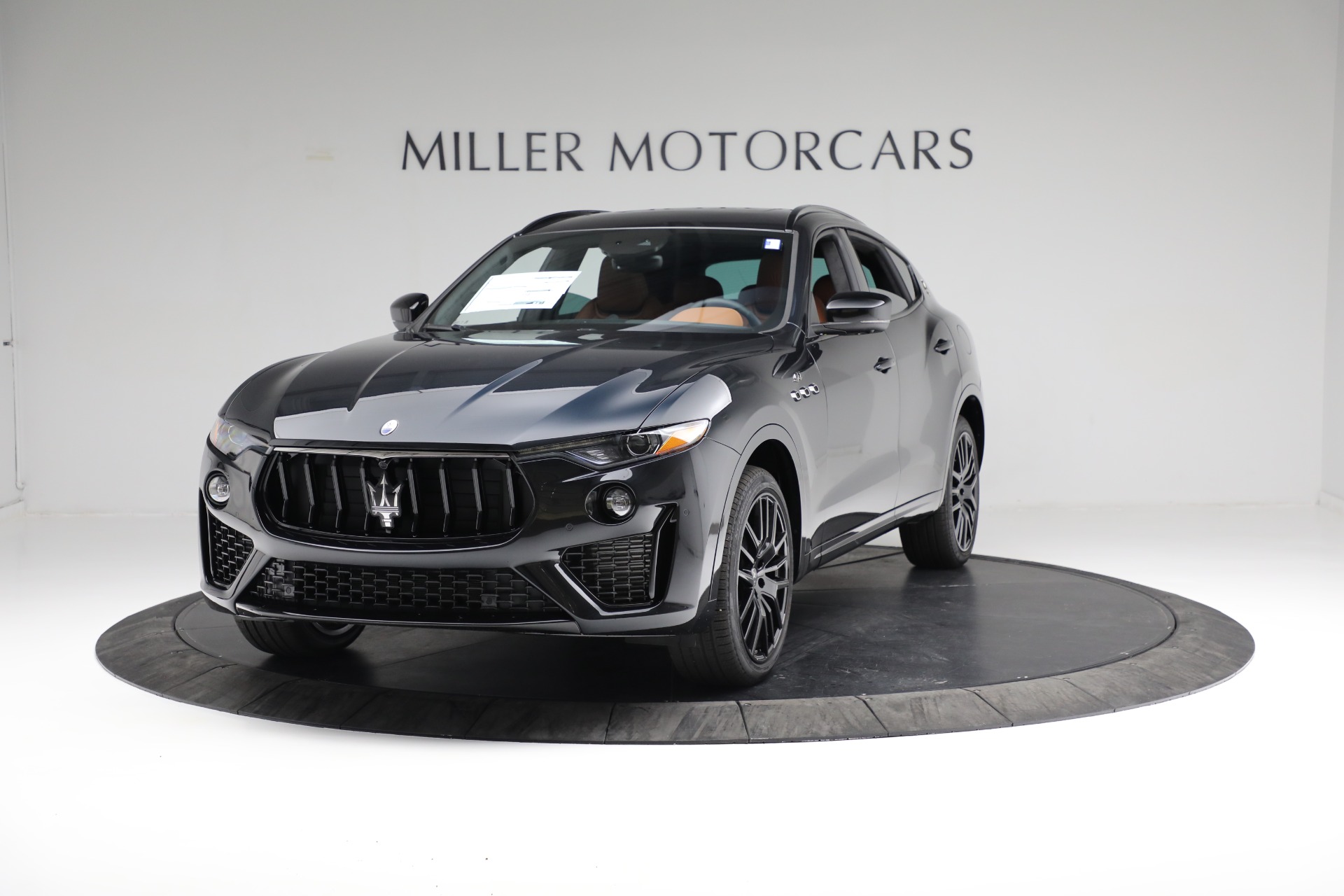 New 2022 Maserati Levante GT for sale $96,775 at Bentley Greenwich in Greenwich CT 06830 1