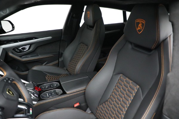 Used 2020 Lamborghini Urus for sale $295,900 at Bentley Greenwich in Greenwich CT 06830 14
