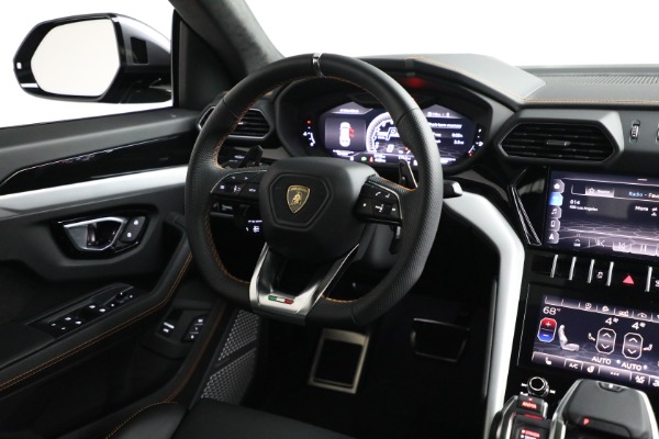Used 2020 Lamborghini Urus for sale $295,900 at Bentley Greenwich in Greenwich CT 06830 27