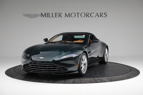 New 2022 Aston Martin Vantage Roadster for sale Sold at Bentley Greenwich in Greenwich CT 06830 23