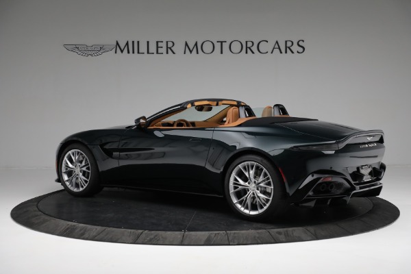 New 2022 Aston Martin Vantage Roadster for sale $192,716 at Bentley Greenwich in Greenwich CT 06830 3