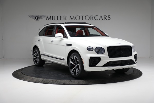 New 2022 Bentley Bentayga V8 for sale Call for price at Bentley Greenwich in Greenwich CT 06830 11