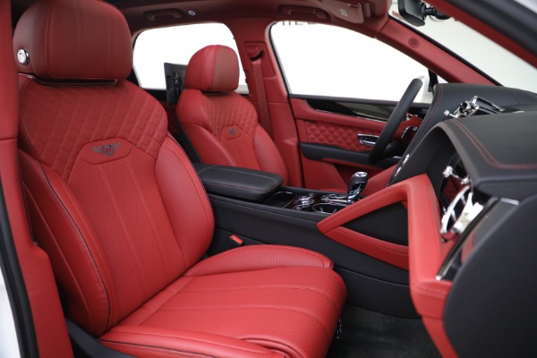 New 2022 Bentley Bentayga V8 for sale Call for price at Bentley Greenwich in Greenwich CT 06830 24