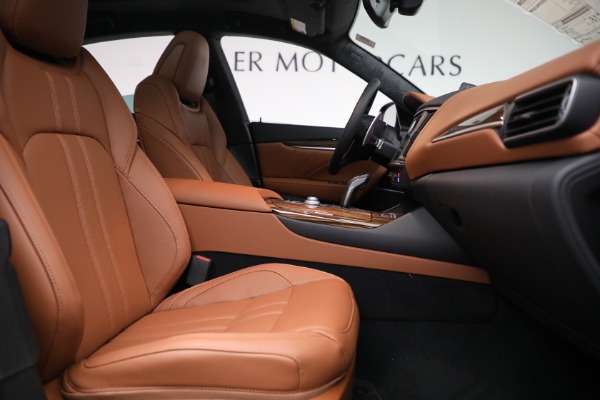 New 2022 Maserati Levante Modena for sale $112,575 at Bentley Greenwich in Greenwich CT 06830 22