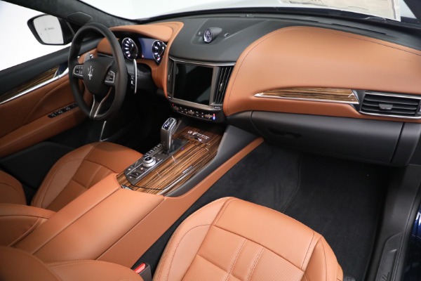 New 2022 Maserati Levante Modena for sale $112,575 at Bentley Greenwich in Greenwich CT 06830 23