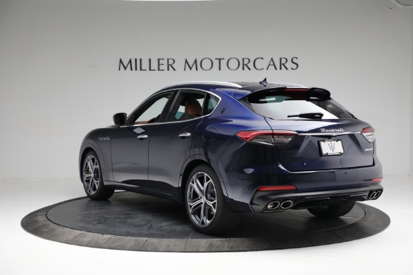 New 2022 Maserati Levante Modena for sale Sold at Bentley Greenwich in Greenwich CT 06830 5