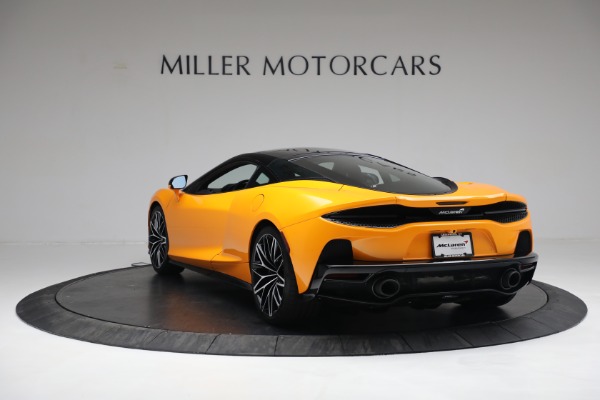 New 2022 McLaren GT for sale $220,800 at Bentley Greenwich in Greenwich CT 06830 4