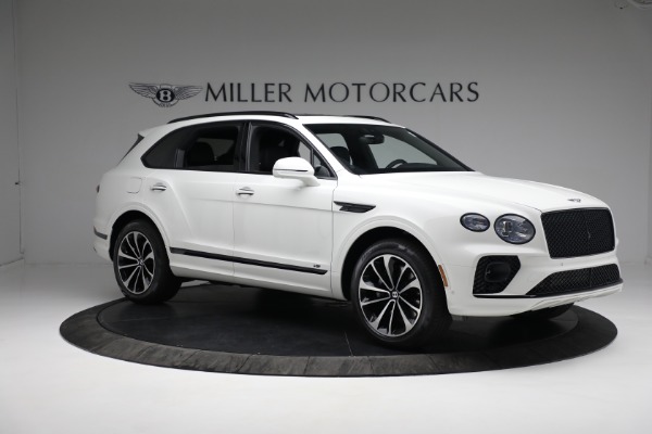 New 2022 Bentley Bentayga V8 for sale Call for price at Bentley Greenwich in Greenwich CT 06830 10