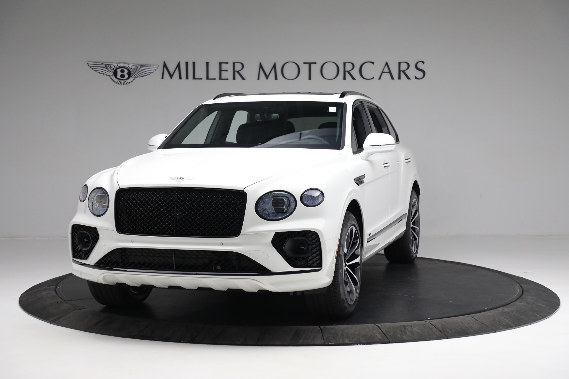 New 2022 Bentley Bentayga V8 for sale Sold at Bentley Greenwich in Greenwich CT 06830 1