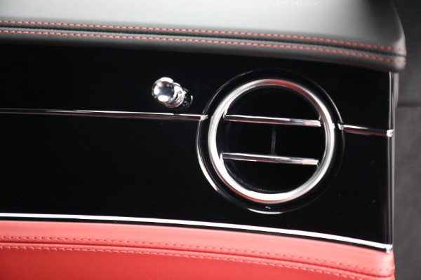 New 2022 Bentley Continental GT V8 for sale $309,385 at Bentley Greenwich in Greenwich CT 06830 25