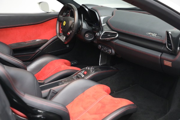 Used 2012 Ferrari 458 Spider for sale Sold at Bentley Greenwich in Greenwich CT 06830 22