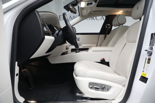 Used 2017 Rolls-Royce Ghost for sale $226,900 at Bentley Greenwich in Greenwich CT 06830 14