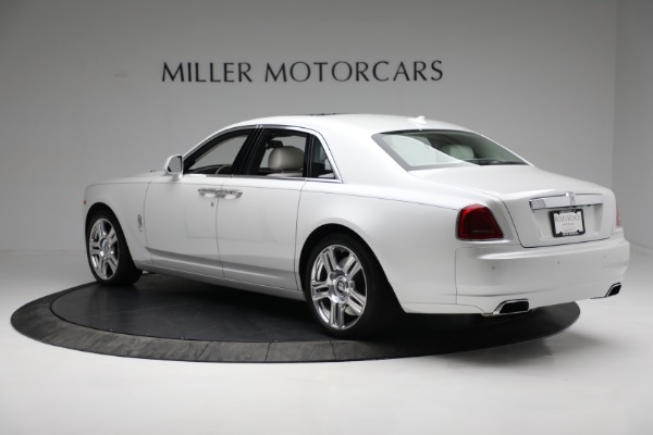 Used 2017 Rolls-Royce Ghost for sale $226,900 at Bentley Greenwich in Greenwich CT 06830 5