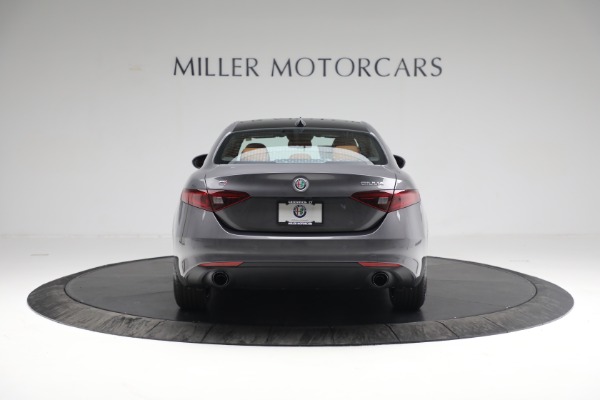 New 2022 Alfa Romeo Giulia Ti for sale Sold at Bentley Greenwich in Greenwich CT 06830 7
