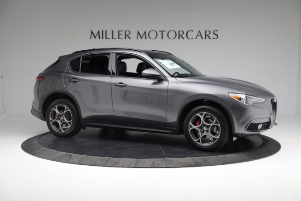 New 2022 Alfa Romeo Stelvio Sprint for sale $52,905 at Bentley Greenwich in Greenwich CT 06830 10