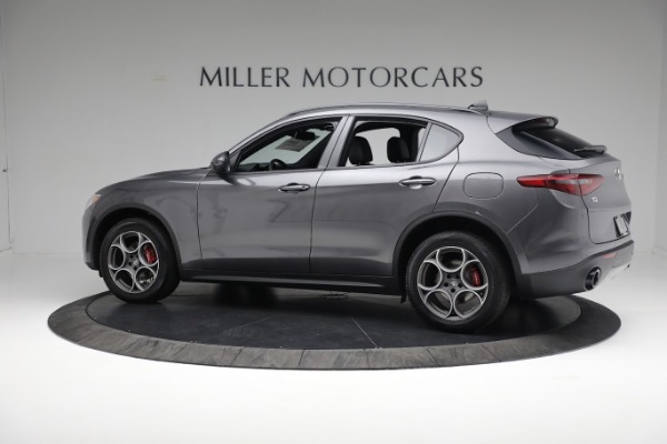 New 2022 Alfa Romeo Stelvio Sprint for sale $52,905 at Bentley Greenwich in Greenwich CT 06830 4