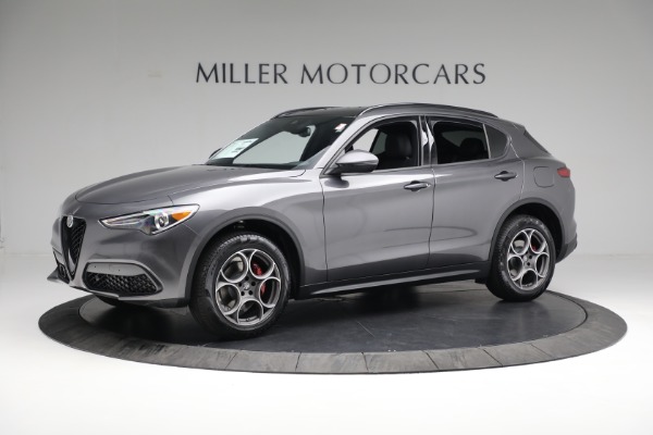 New 2022 Alfa Romeo Stelvio Sprint for sale Sold at Bentley Greenwich in Greenwich CT 06830 2