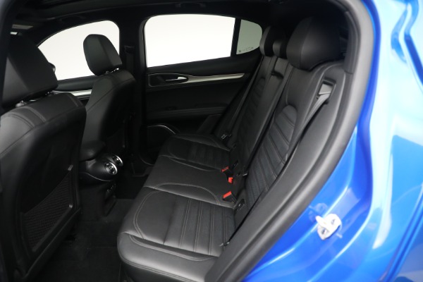 Used 2022 Alfa Romeo Stelvio Veloce for sale $32,900 at Bentley Greenwich in Greenwich CT 06830 17