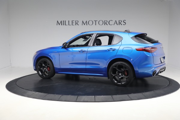 Used 2022 Alfa Romeo Stelvio Veloce for sale $32,900 at Bentley Greenwich in Greenwich CT 06830 4