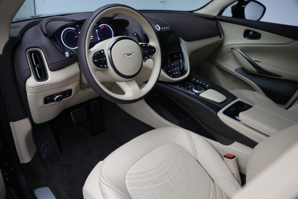 Used 2022 Aston Martin DBX for sale $105,900 at Bentley Greenwich in Greenwich CT 06830 14