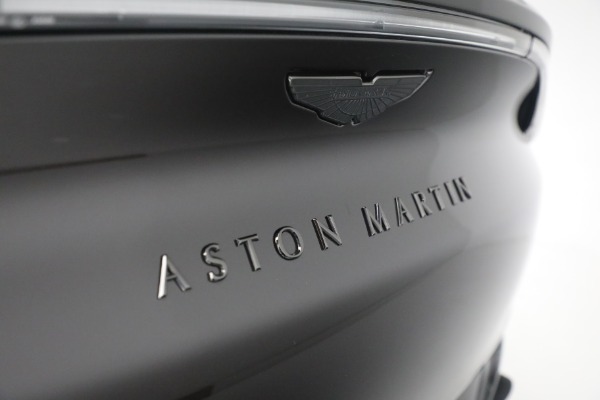 Used 2022 Aston Martin DBX for sale $105,900 at Bentley Greenwich in Greenwich CT 06830 23