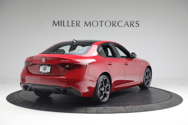 New 2022 Alfa Romeo Giulia Veloce for sale Sold at Bentley Greenwich in Greenwich CT 06830 7