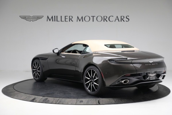 New 2022 Aston Martin DB11 Volante for sale $284,796 at Bentley Greenwich in Greenwich CT 06830 15
