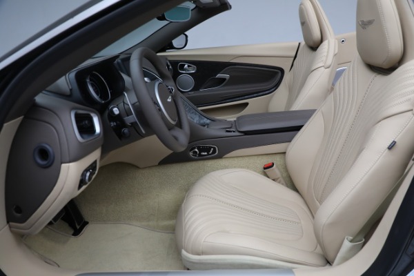 New 2022 Aston Martin DB11 Volante for sale $284,796 at Bentley Greenwich in Greenwich CT 06830 20