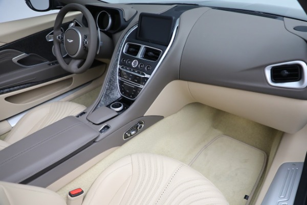 New 2022 Aston Martin DB11 Volante for sale $284,796 at Bentley Greenwich in Greenwich CT 06830 26