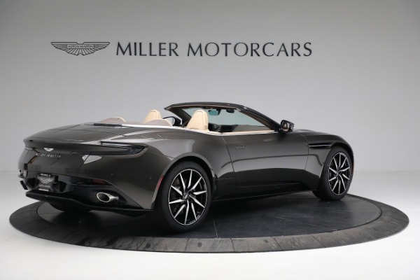 New 2022 Aston Martin DB11 Volante for sale $284,796 at Bentley Greenwich in Greenwich CT 06830 7