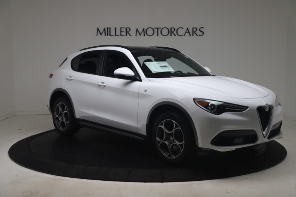 New 2022 Alfa Romeo Stelvio Ti for sale Sold at Bentley Greenwich in Greenwich CT 06830 10