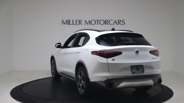 New 2022 Alfa Romeo Stelvio Ti for sale Sold at Bentley Greenwich in Greenwich CT 06830 5