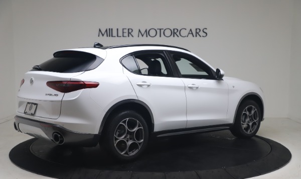 New 2022 Alfa Romeo Stelvio Ti for sale Sold at Bentley Greenwich in Greenwich CT 06830 8