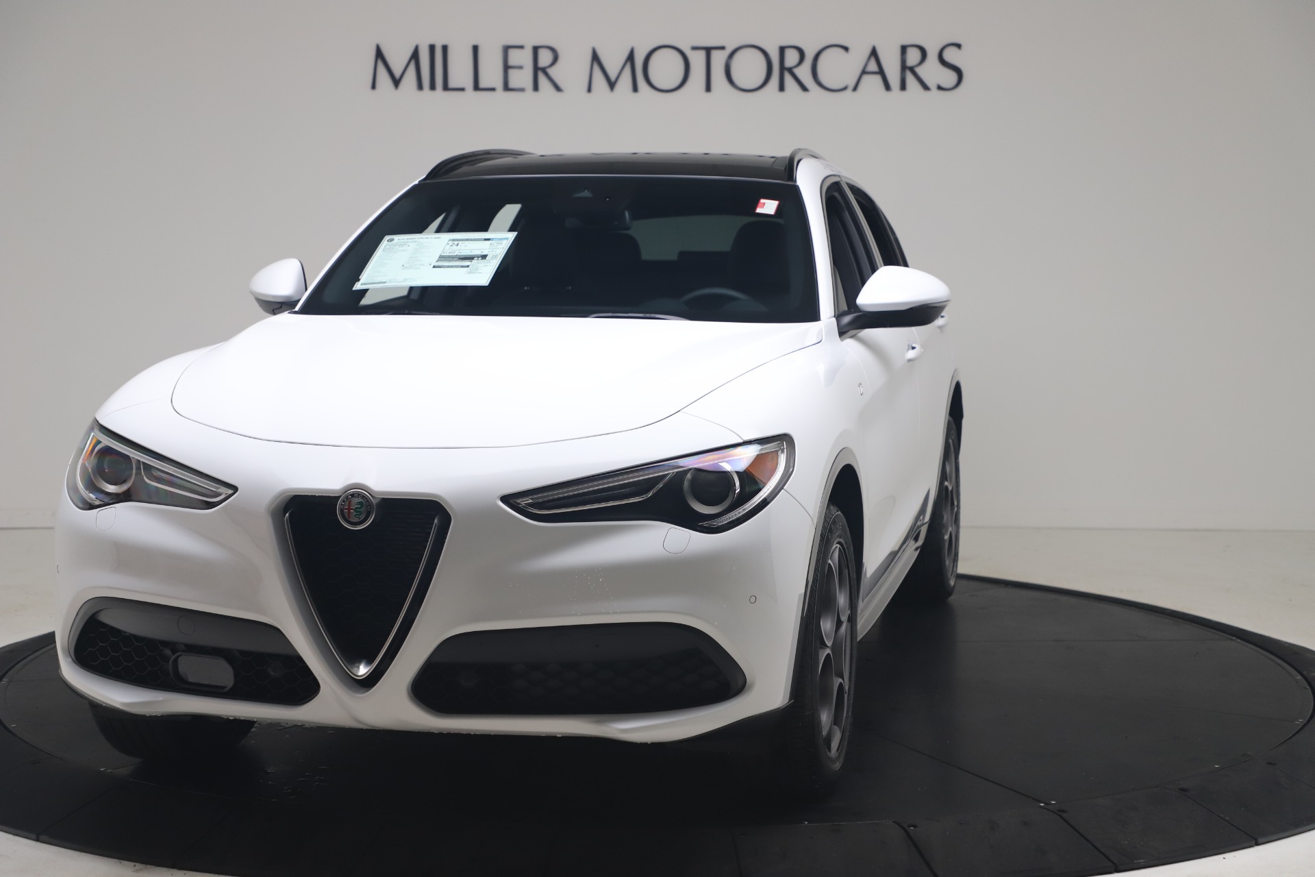 New 2022 Alfa Romeo Stelvio Ti for sale Sold at Bentley Greenwich in Greenwich CT 06830 1