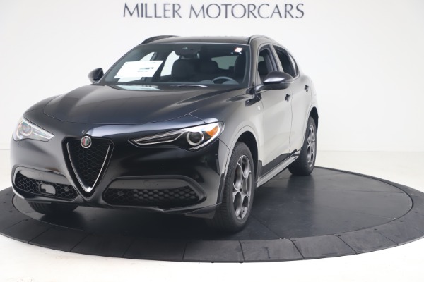 New 2022 Alfa Romeo Stelvio Ti for sale $55,380 at Bentley Greenwich in Greenwich CT 06830 1