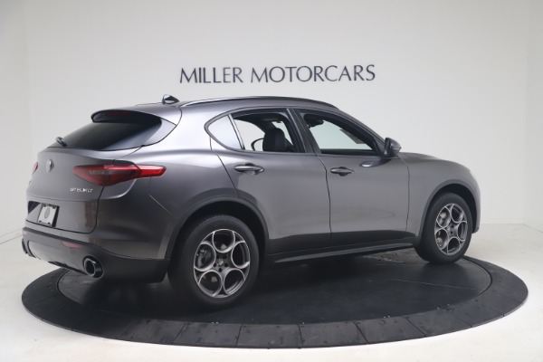 New 2022 Alfa Romeo Stelvio Sprint for sale Sold at Bentley Greenwich in Greenwich CT 06830 8