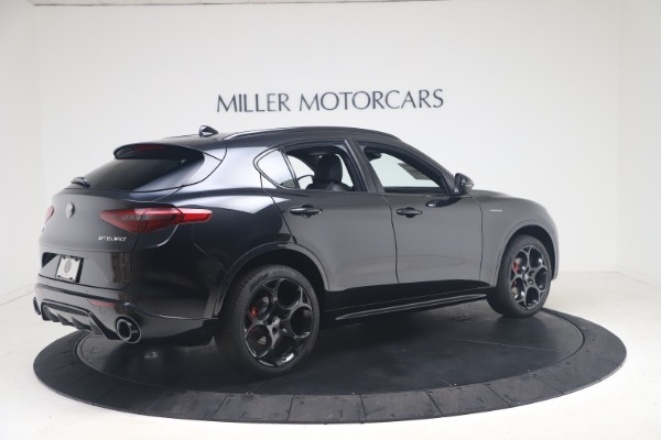 New 2022 Alfa Romeo Stelvio Veloce for sale Sold at Bentley Greenwich in Greenwich CT 06830 8