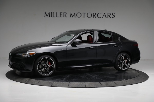 New 2022 Alfa Romeo Giulia Veloce for sale Sold at Bentley Greenwich in Greenwich CT 06830 2