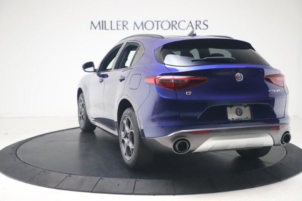 New 2022 Alfa Romeo Stelvio Ti for sale Sold at Bentley Greenwich in Greenwich CT 06830 5