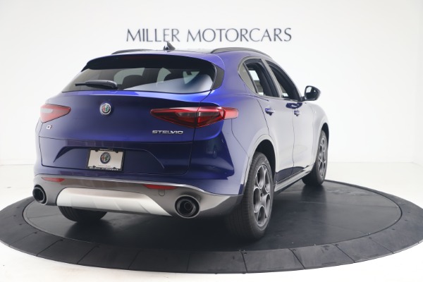 New 2022 Alfa Romeo Stelvio Ti for sale $45,900 at Bentley Greenwich in Greenwich CT 06830 7