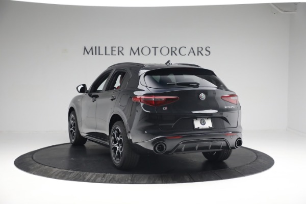 New 2022 Alfa Romeo Stelvio Veloce for sale Sold at Bentley Greenwich in Greenwich CT 06830 6