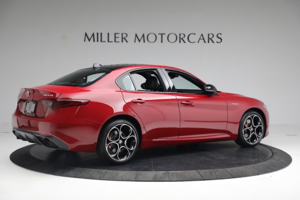 New 2022 Alfa Romeo Giulia Veloce for sale Sold at Bentley Greenwich in Greenwich CT 06830 8