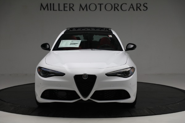 New 2022 Alfa Romeo Giulia Veloce for sale Sold at Bentley Greenwich in Greenwich CT 06830 12