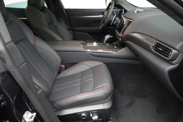 New 2022 Maserati Levante Modena for sale Call for price at Bentley Greenwich in Greenwich CT 06830 15